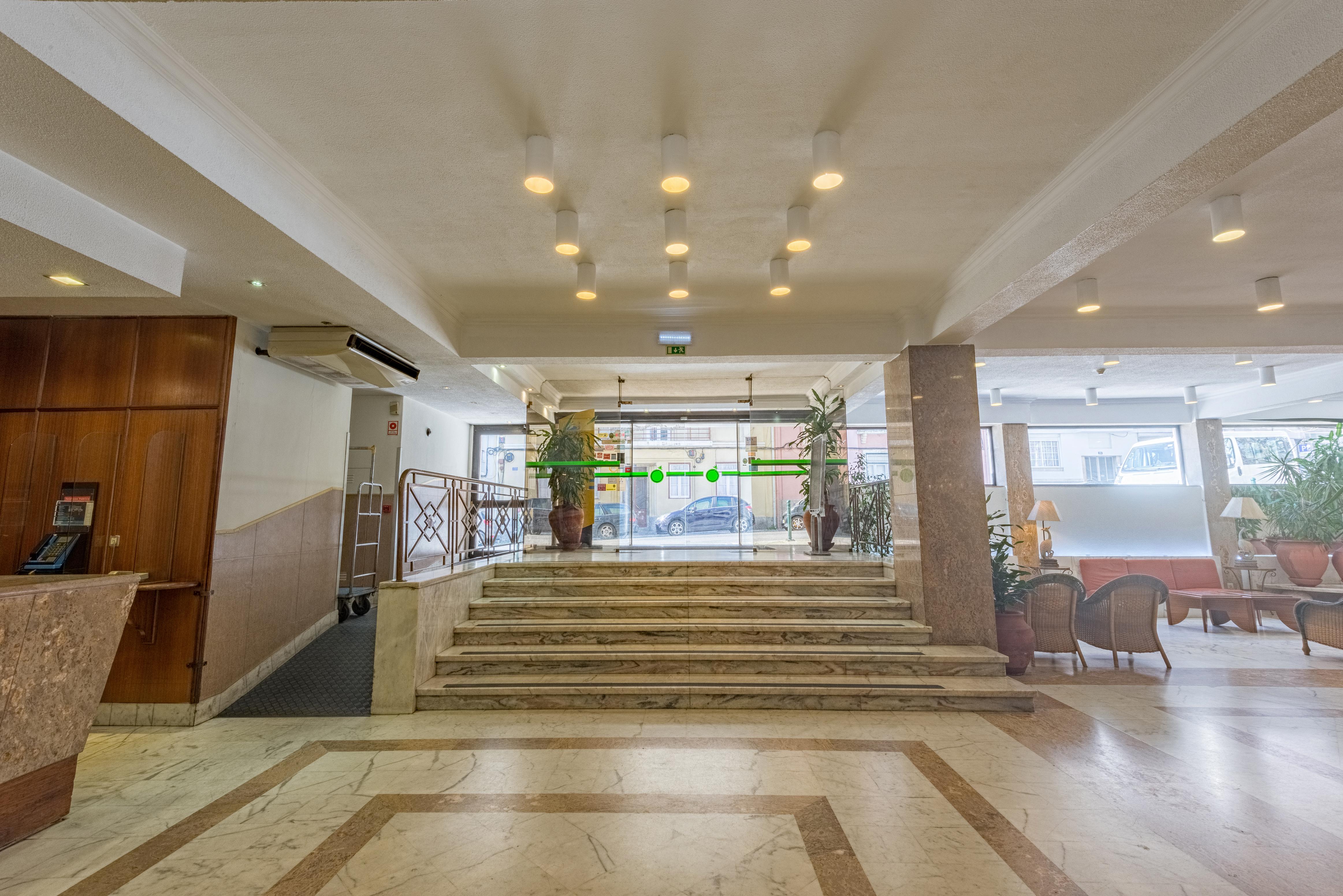 Express & - Principe Real By Ihg Lisboa