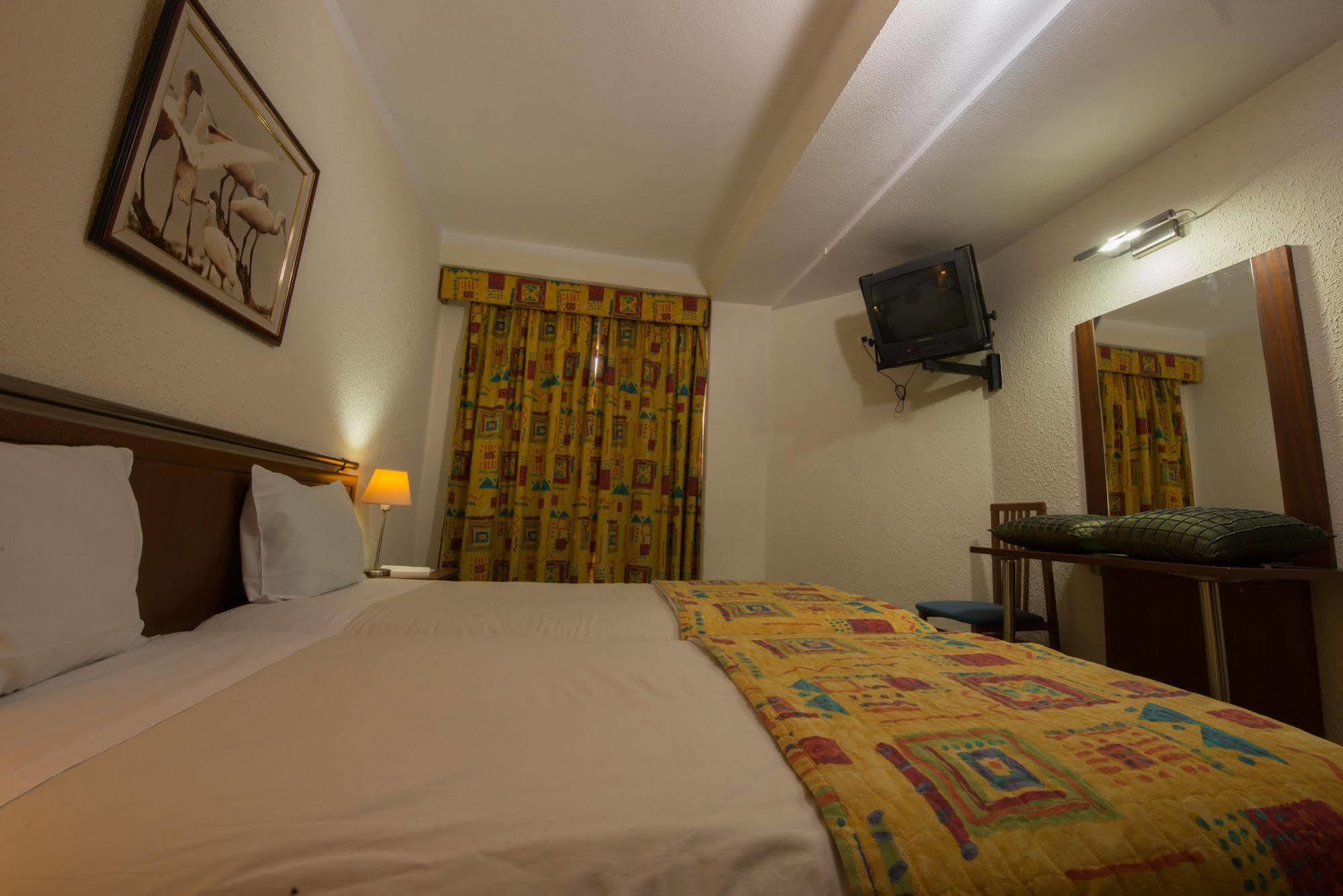 Hotel Express & - Principe Real By Ihg Lisboa