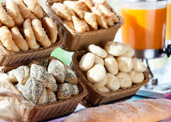 Holiday Inn Express & Suites Lisbon - Principe Real By Ihg